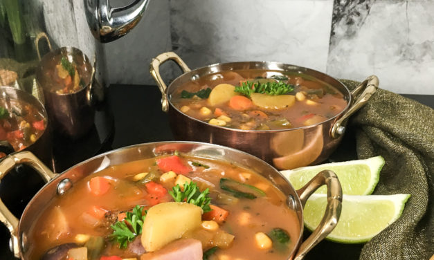 Slow Cooker Vegan Vegetable Soup